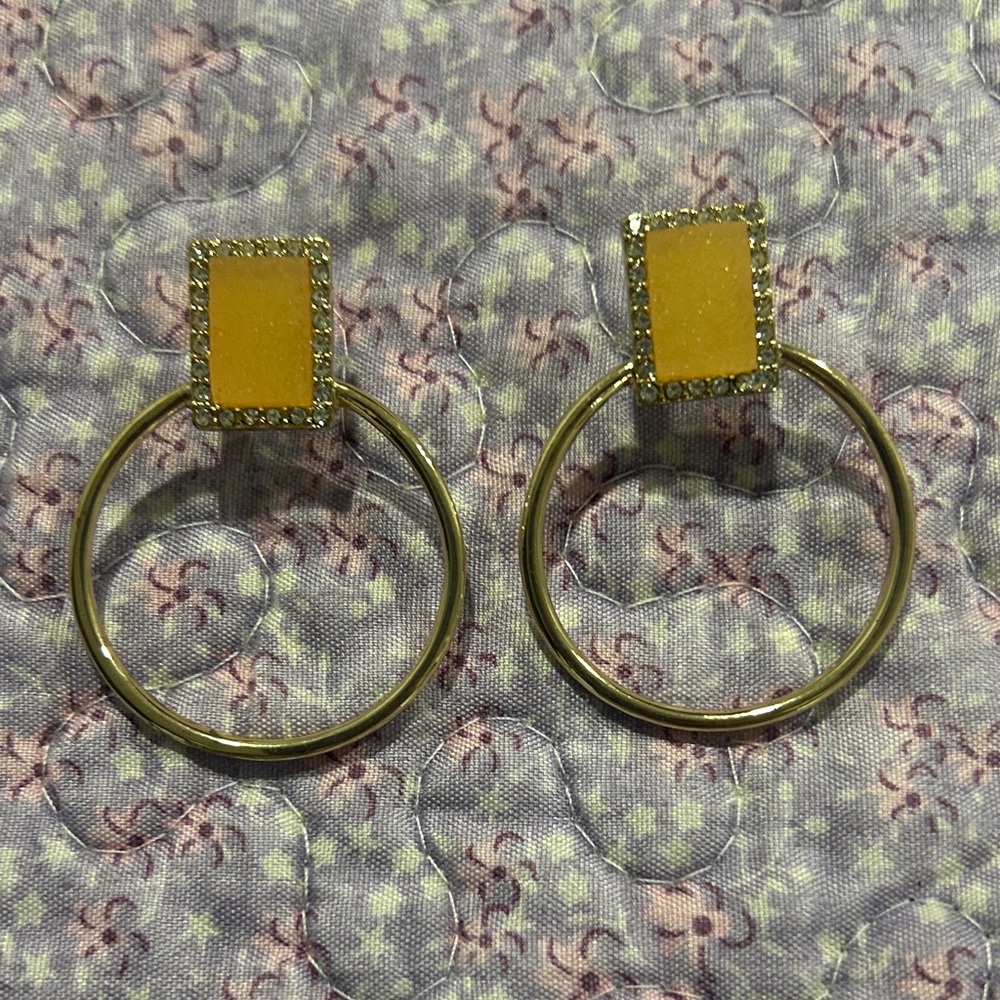 Elegant Gold and Yellow Hoop Earrings